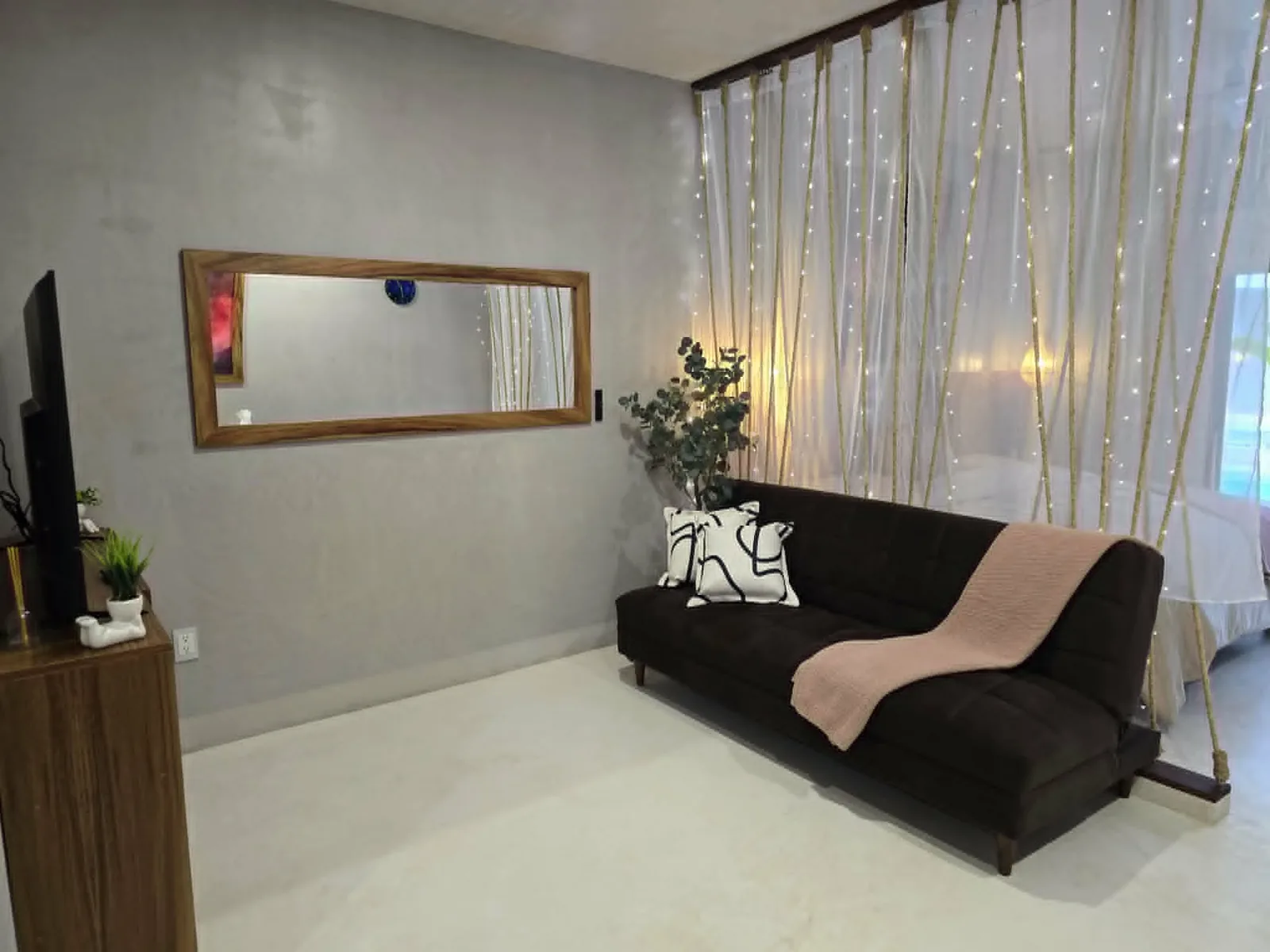 Condo Ayook